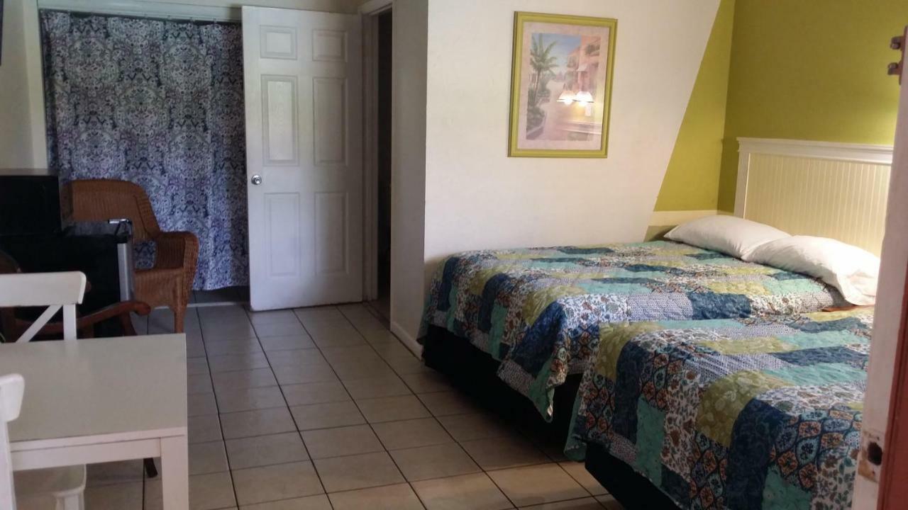 Lake Side Lodge Lake Worth Beach Eksteriør bilde